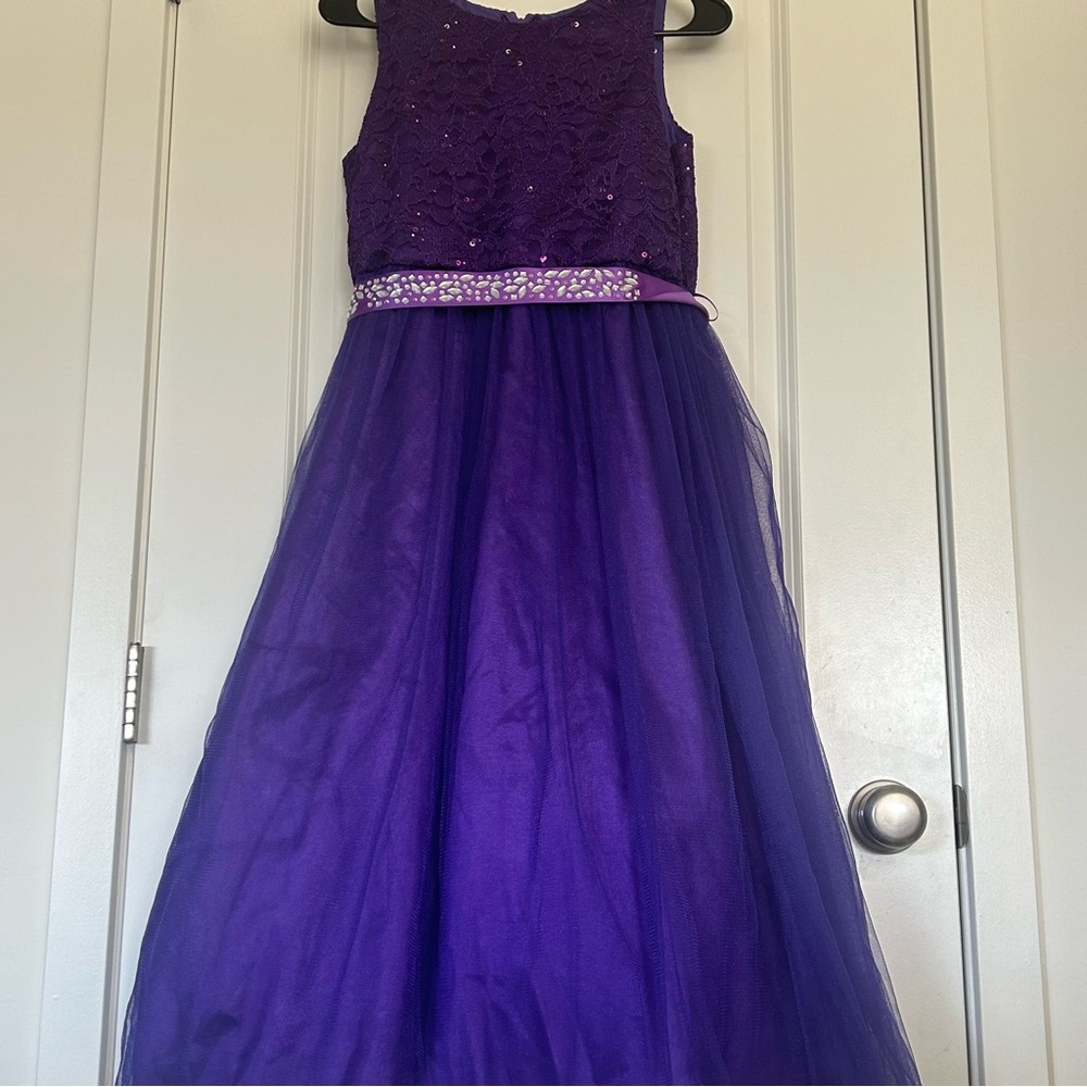 Size 14 purple dress little girls.
